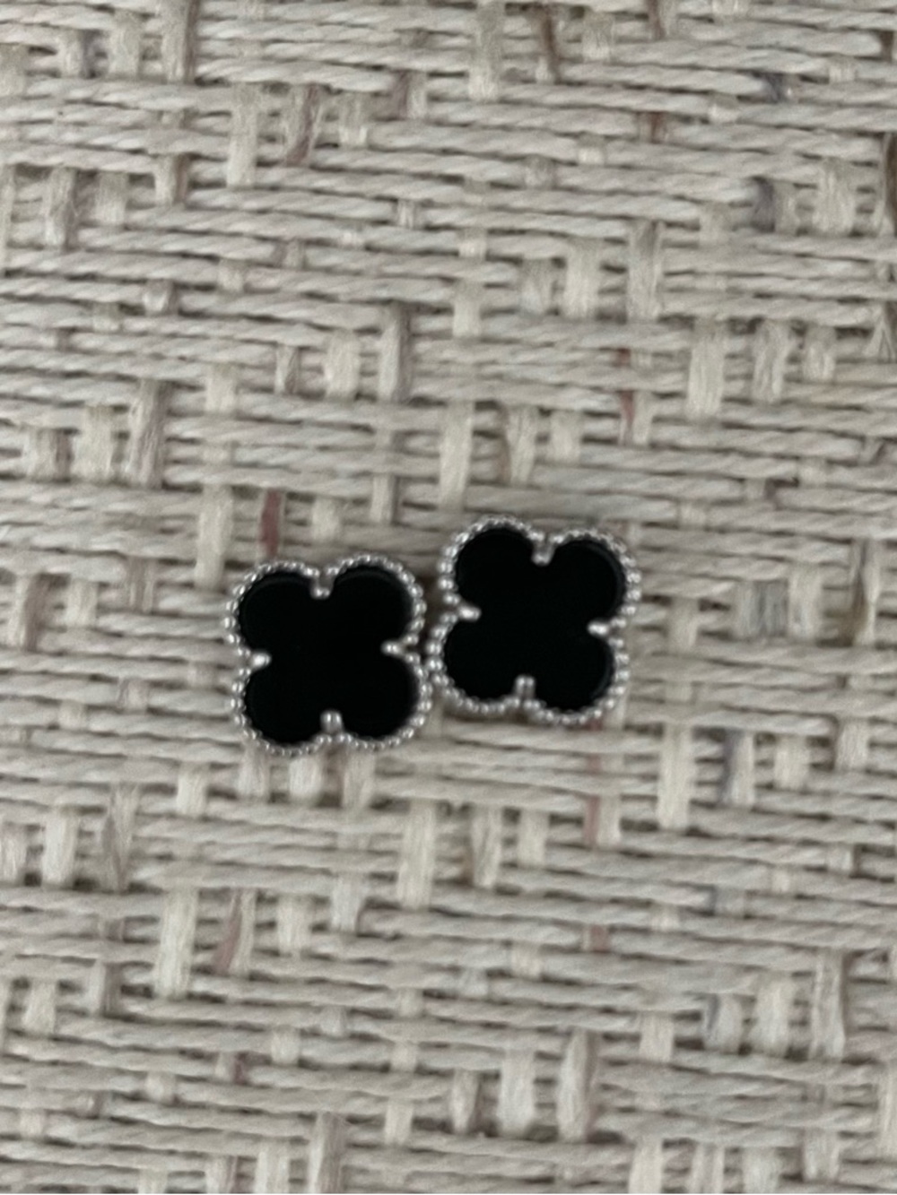 Black Clover Motif Stud Earrings - Gold & Silver Trim OR White w/Gold…VC - Picture 3 of 6